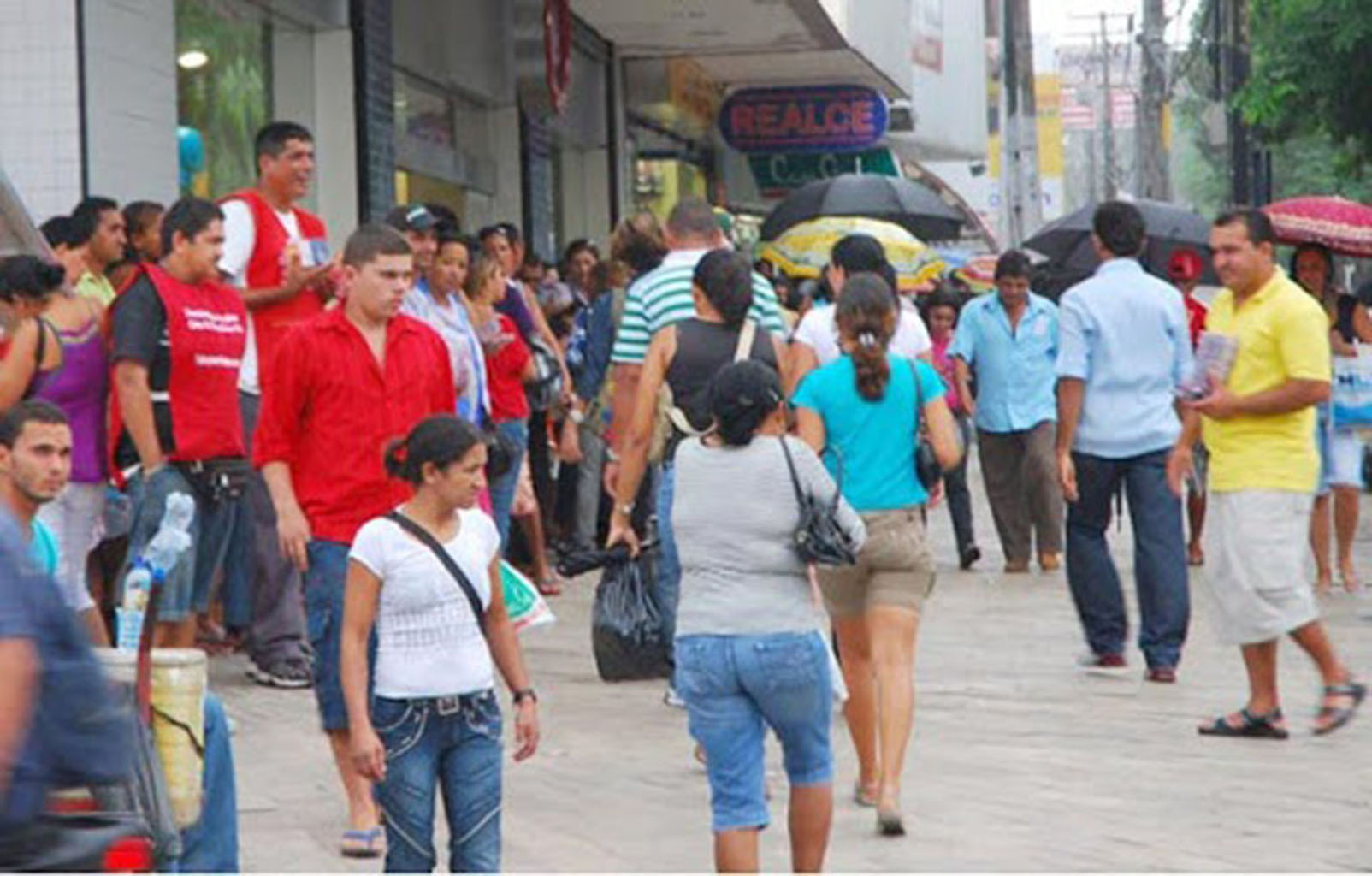 Confira o que abre e o que fecha em João Pessoa no refiado de 05 de agosto