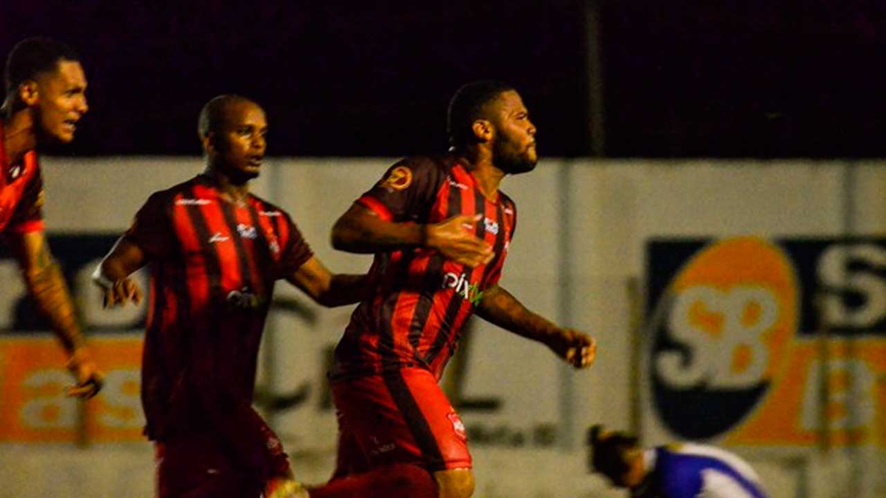 Auto Esporte-PB vence o Atlético-PB em jogo bastante movimentado