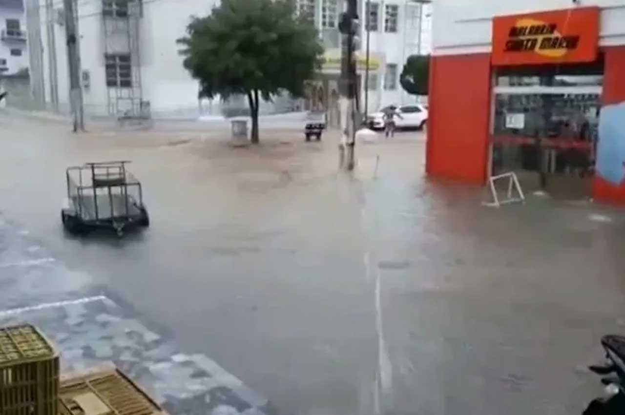 Cariri da Paraíba registra maiores chuvas do ano nesta segunda-feira (14)