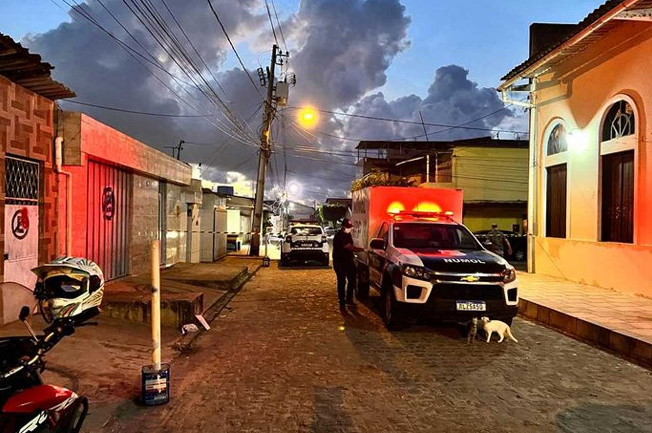 Jovem é assassinado a tiros próximo de lanchonete arrombada durante a madrugada em João Pessoa