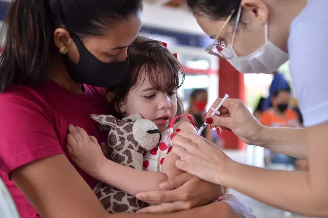 Campina Grande continua com campanha de imunização contra Covid-19 nesta segunda-feira (28)