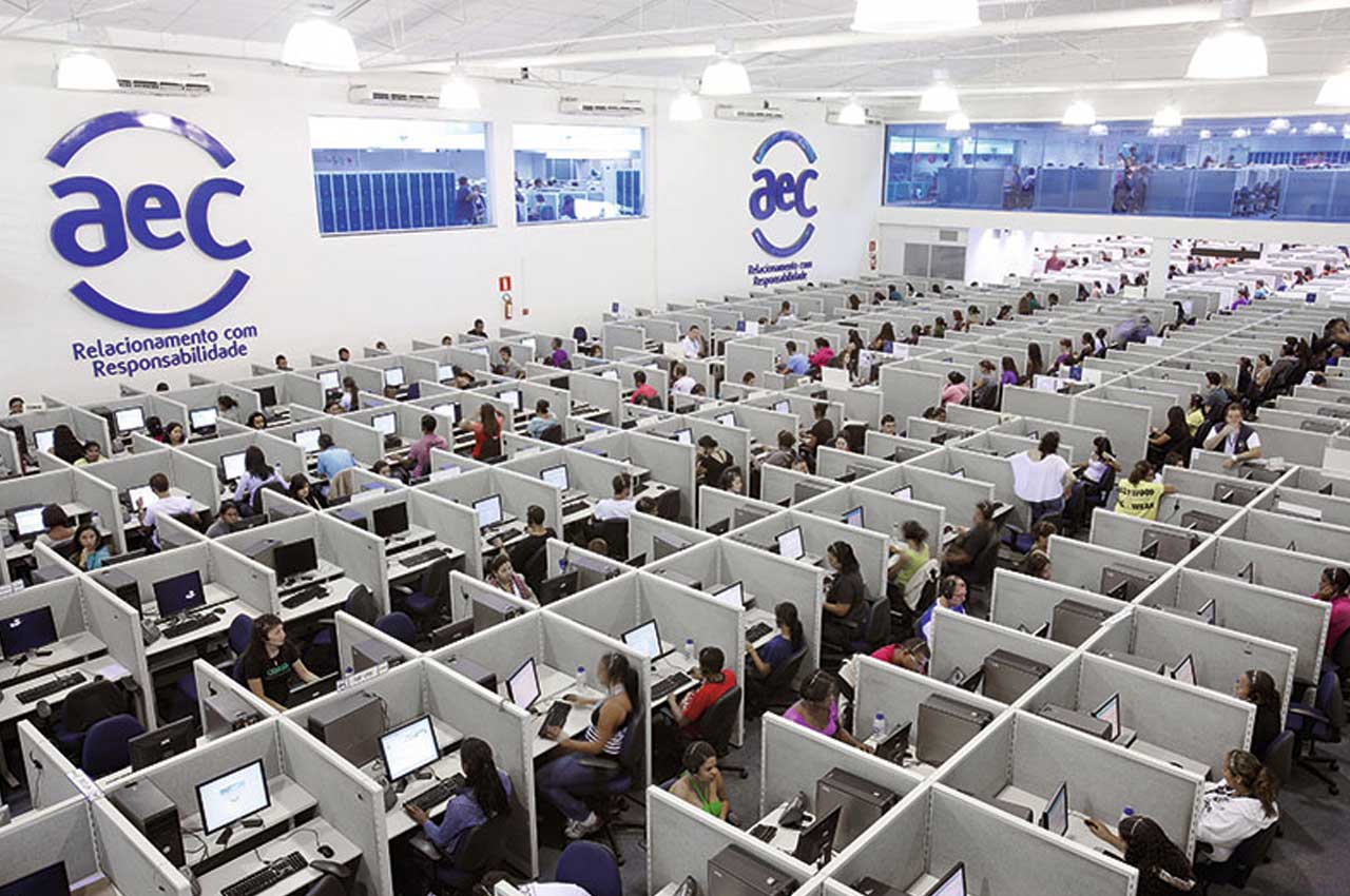 Empresa de telemarketing abre 600 vagas de emprego, em Campina