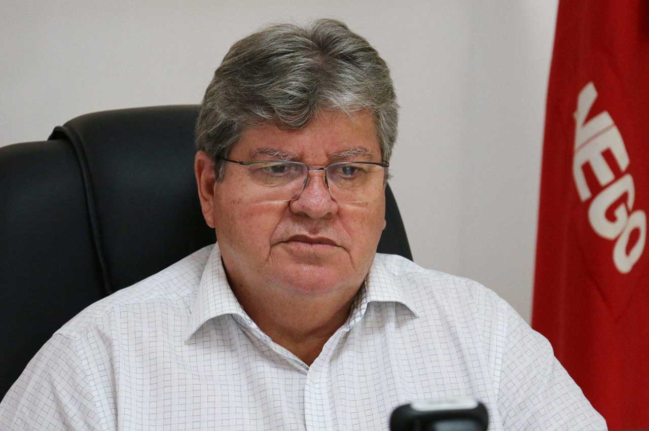 Governador João Azevêdo recebe alta após passar por angioplastia e cateterismo