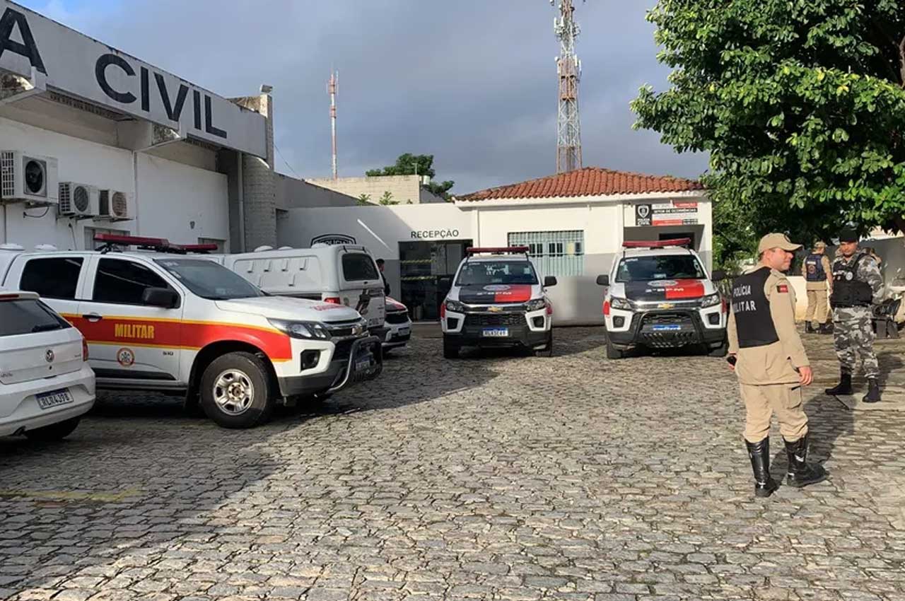 Operação prende suspeitos de envolvimento com roubos a casas em Campina Grande  Foto Amy NascimentoTV Paraíba