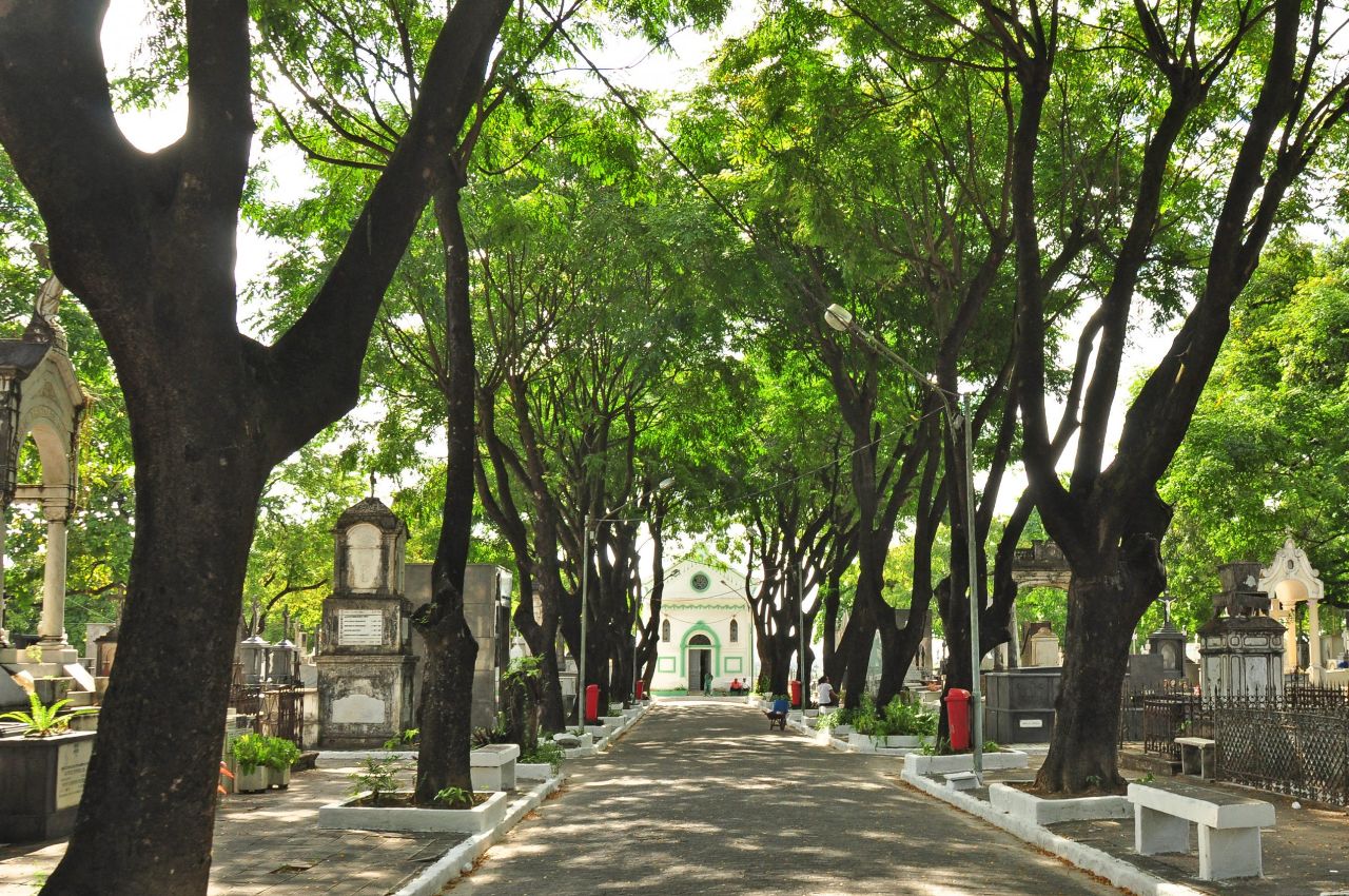 Cemitério São José - Cruz das Armas foto----Cornélio Felipe