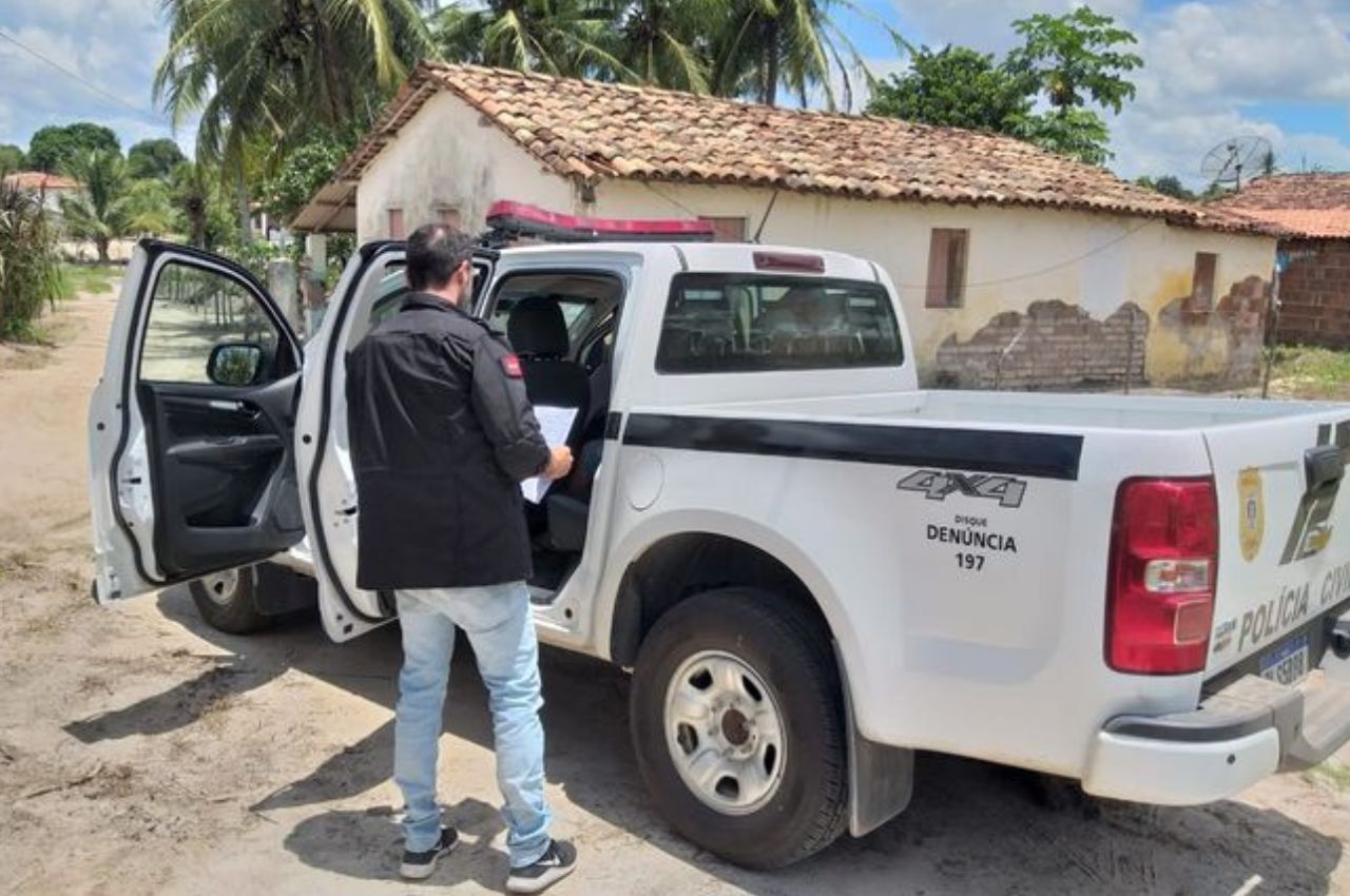 Homem é preso suspeito de estuprar filha de 11 anos, em Mamanguape