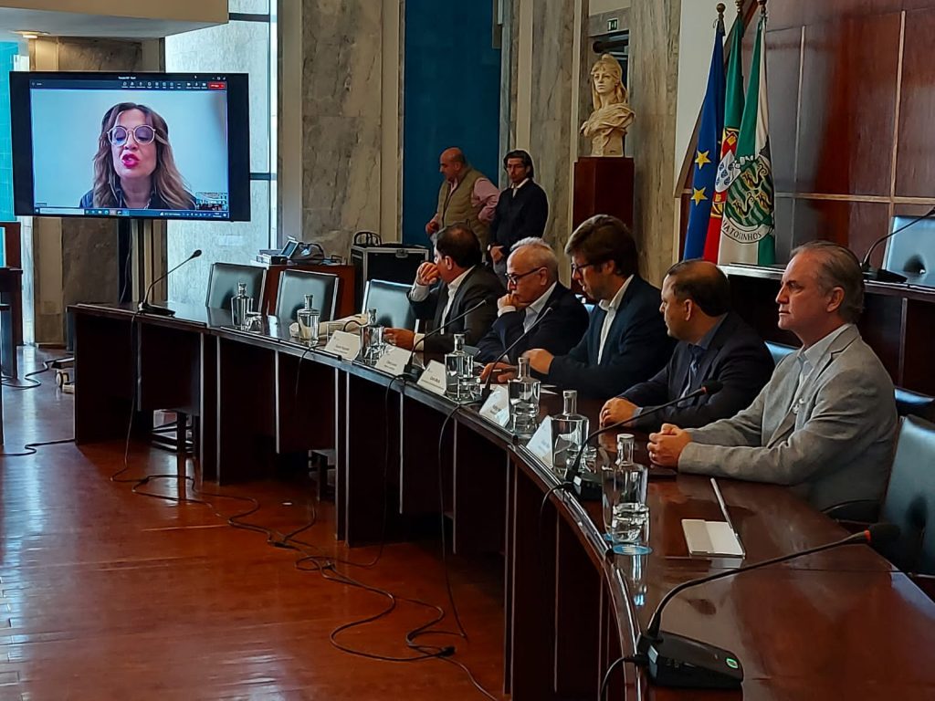 Liderando missão da FNP, Cícero encontra presidente da Associação de Municípios Portugueses e visita Centro de Desenvolvimento