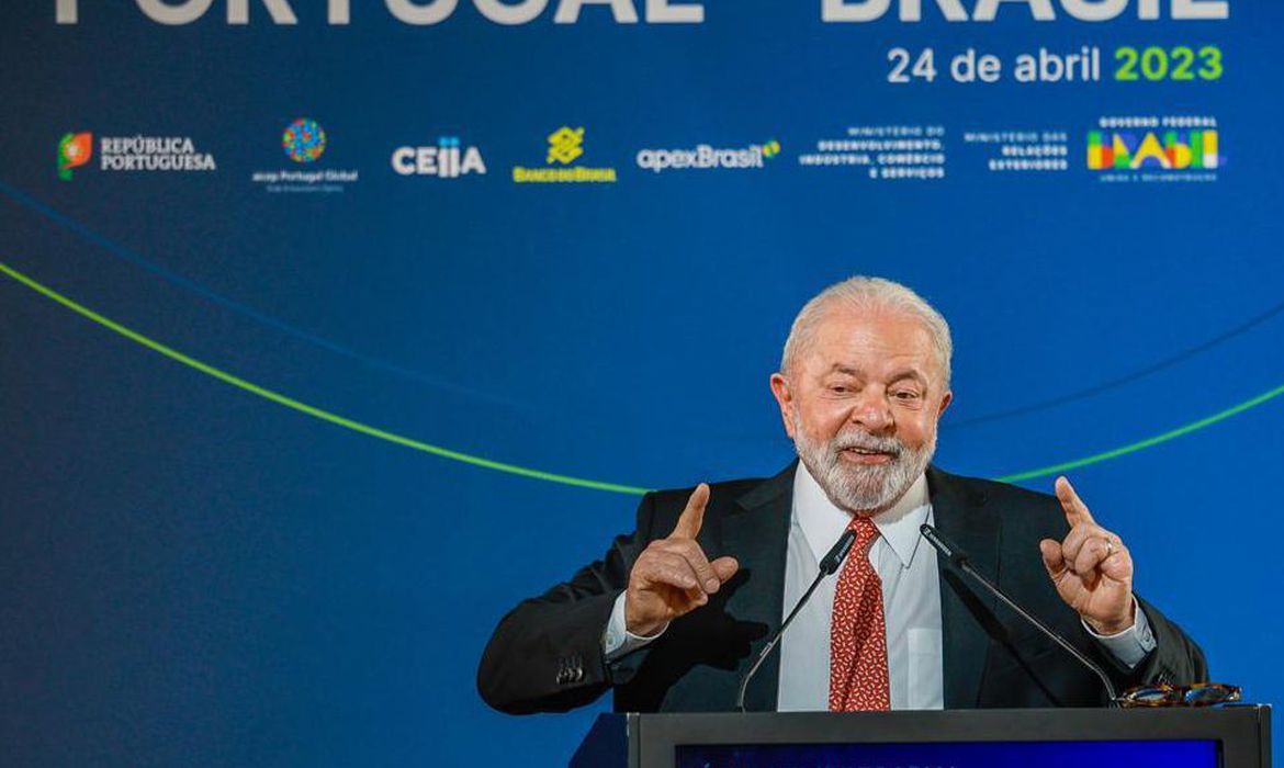 Lula reforça crítica ao atual nível da taxa Selic