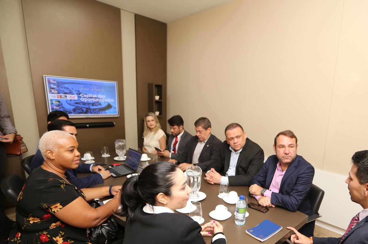 Prefeitura apresenta cenário econômico de João Pessoa a representantes do consulado dos Estados Unidos - foto---predro ivo