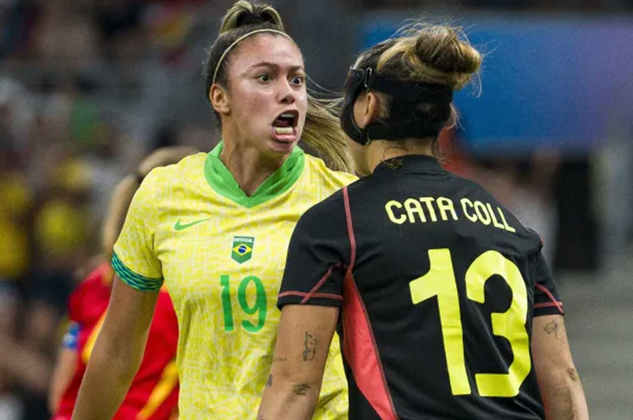 Brasil derrota Espanha e garante lugar na final do futebol feminino