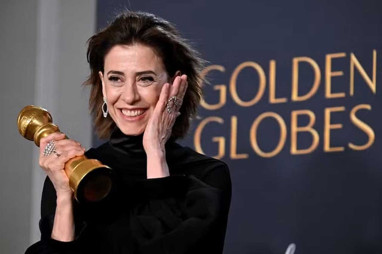 Fernanda Torres leva Globo de Ouro por atuação em Ainda Estou Aqui